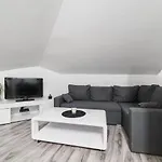 City Center Mayess Aparment