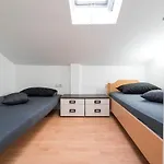 City Center Mayess Aparment